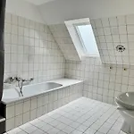 Apartment Monteurwohnung, 7 Einzelbetten, Kueche, Parkplatz, Naehe Heilbronn I Hyra Living I Gem01